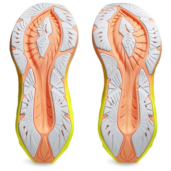 Asics Novablast 4 Paris